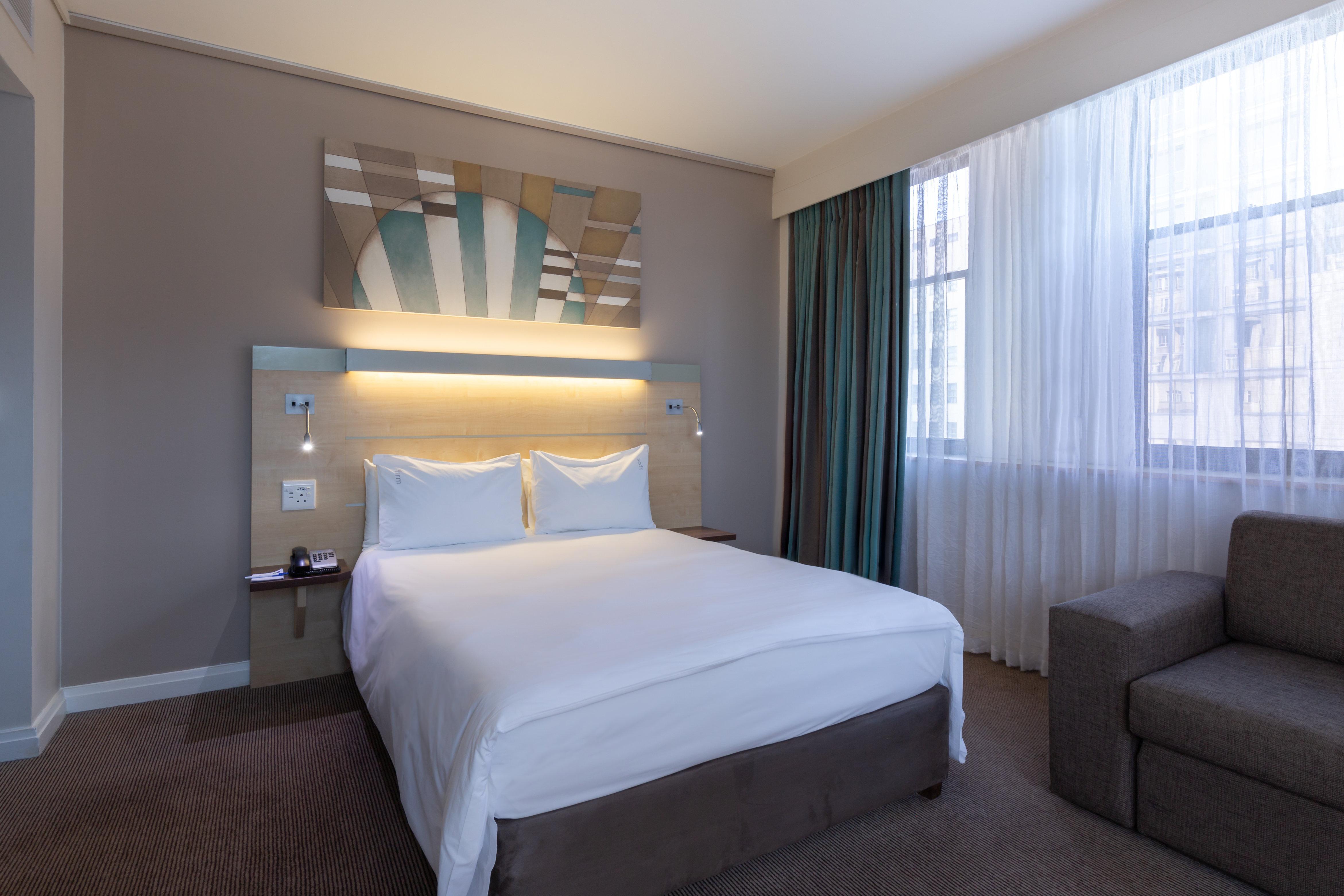 Holiday Inn Express Cape Town City Centre By Ihg Екстериор снимка