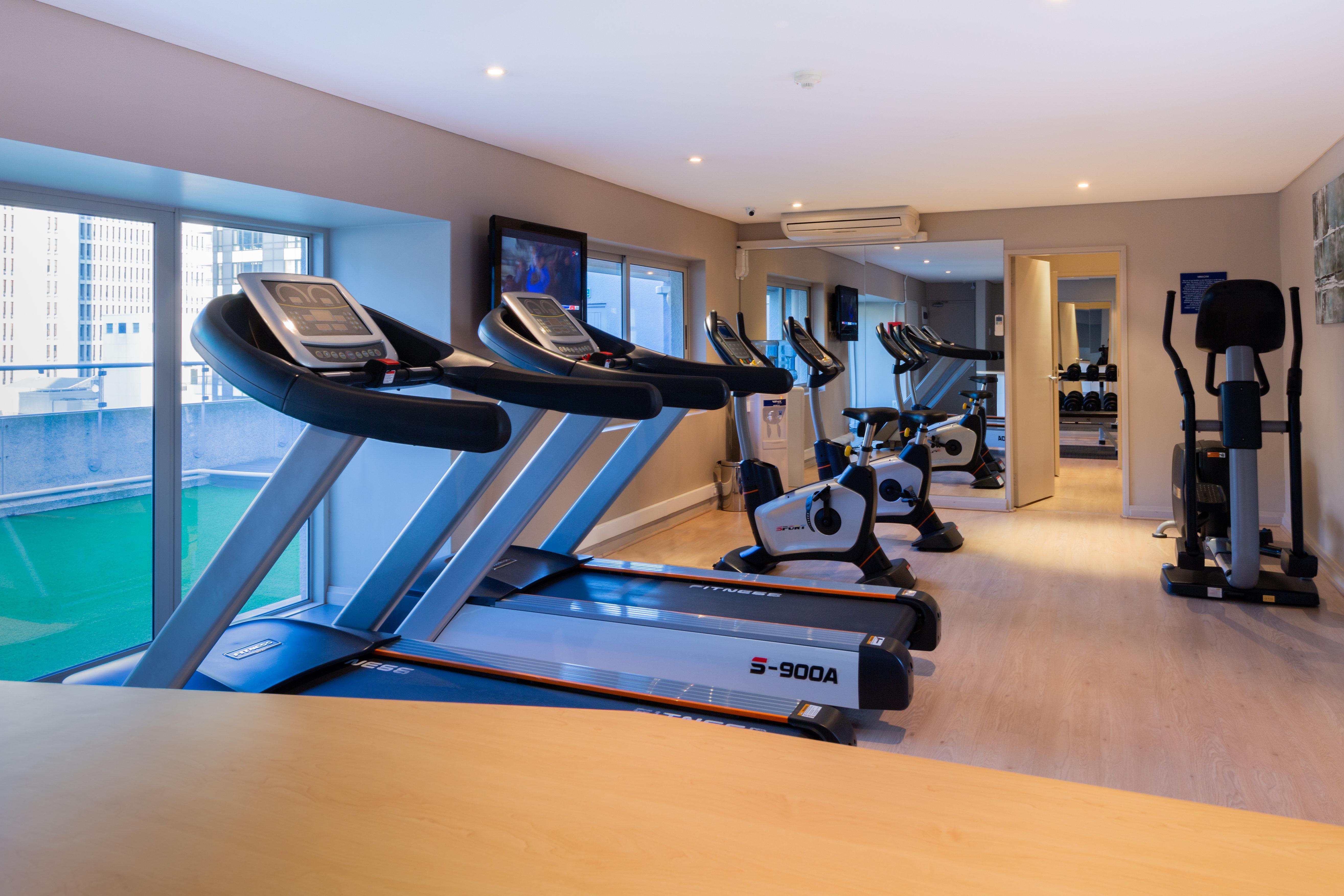 Holiday Inn Express Cape Town City Centre By Ihg Екстериор снимка