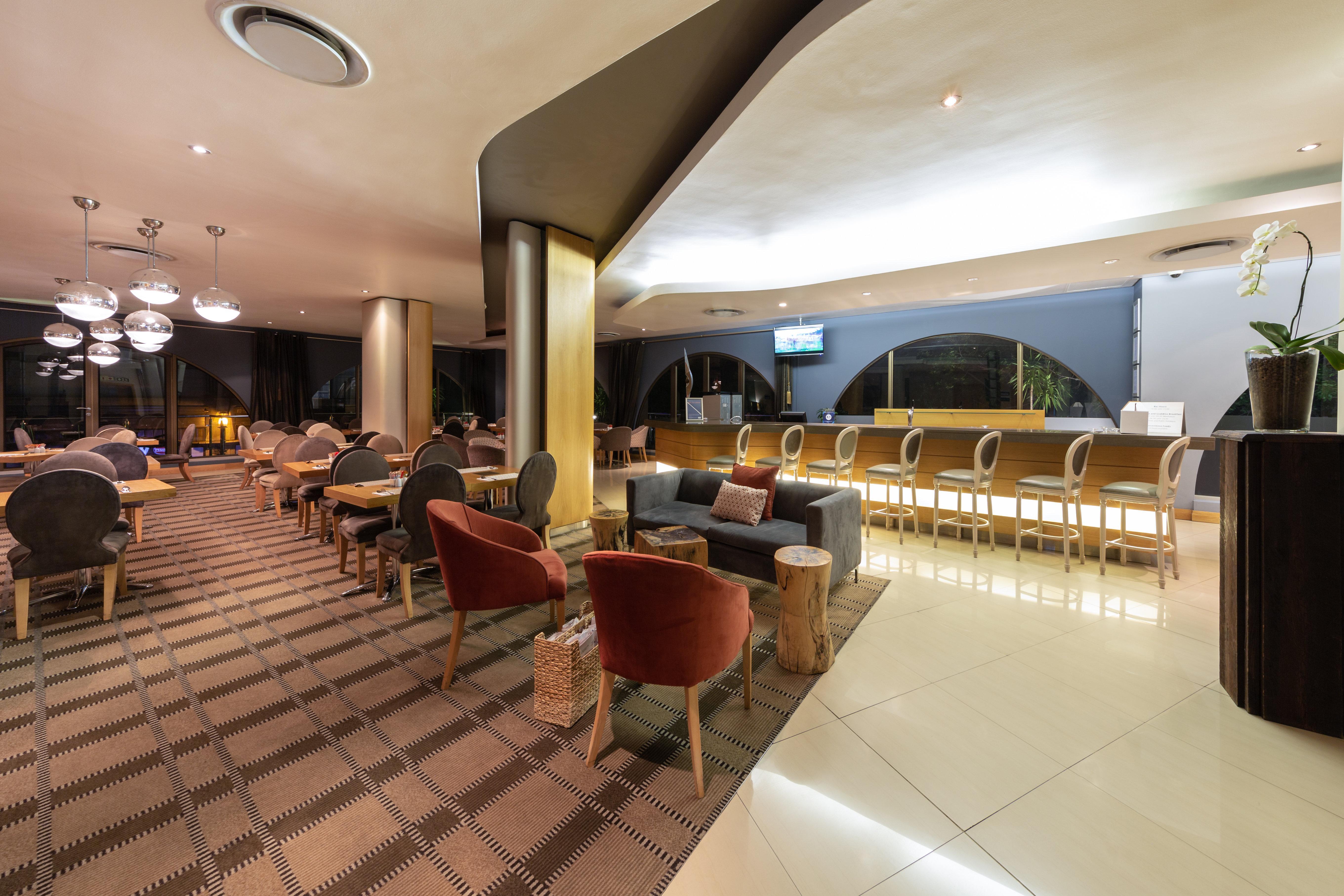 Holiday Inn Express Cape Town City Centre By Ihg Екстериор снимка